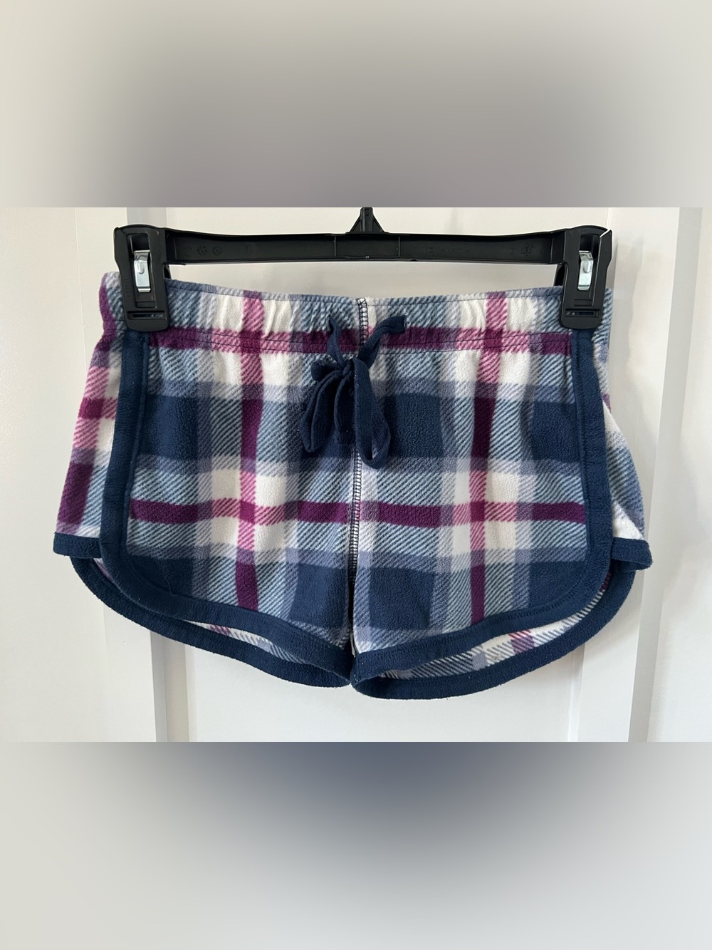 Aeropostale Navy, White & Purple Plaid Fleece Athletic Shorts